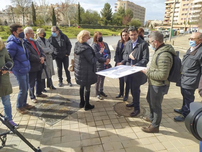 Visita del Ayuntamiento de Granada al barrio de Albayda