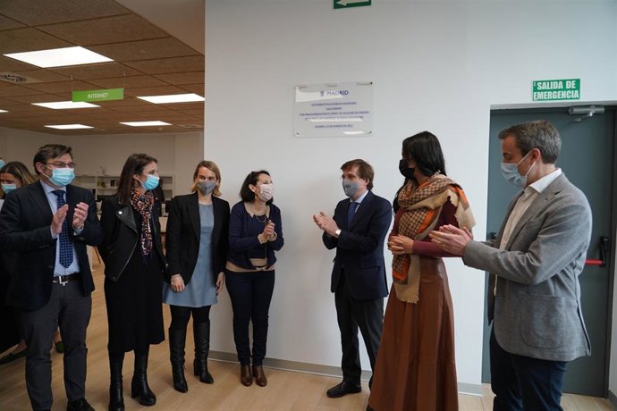 Abre sus puertas la biblioteca de San Fermín, en Usera.