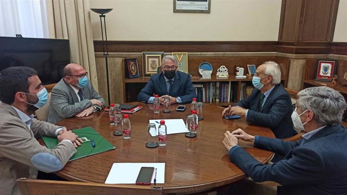 Reunión entre carreteras y la APA