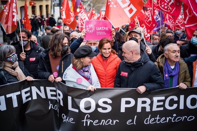 La portavoz de Más Madrid en la Asamblea, Mónica García, en la manifestación contra la subida de los precios en Madrid.