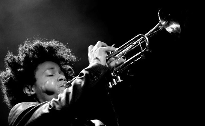 El multiinstrumentista cubano Carlos Sarduy