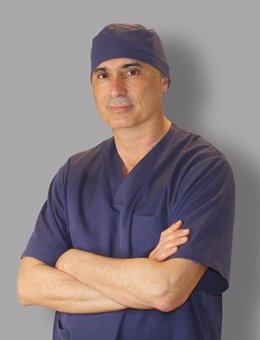 Dr. Ruiz Solanes: cirujano capilar mejor valorado de España