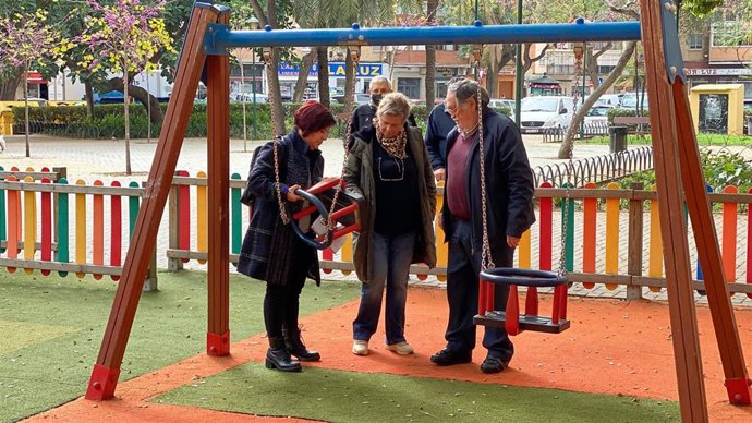 Unidas Podemos por Málaga pide al alcalde un plan integral de inversiones para la barriada de La Luz