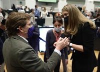 Espinar dice que Almeida está centrado en hacer nuevos amigos para "volver a tener hueco como hombre reconocible en PP"