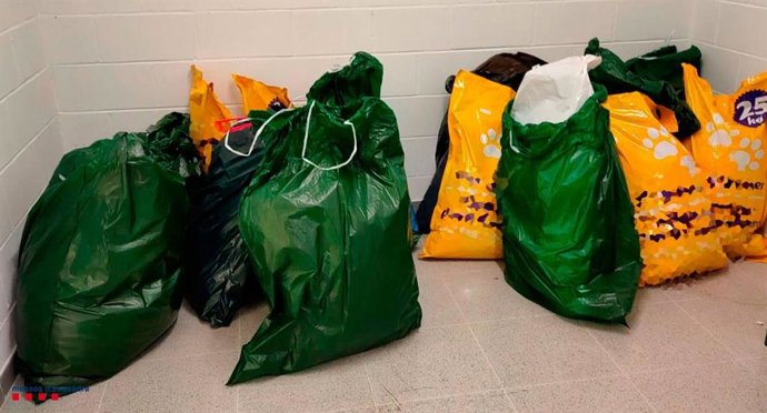 Els 100 quilos de marihuana amagats en una furgoneta