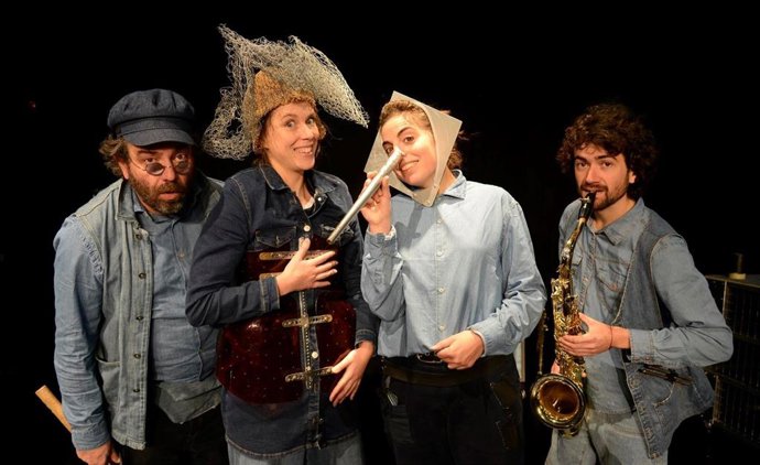 Gorakada revive el cuento italiano de 'Pinocchio' con música en directo en el Teatro Cánovas