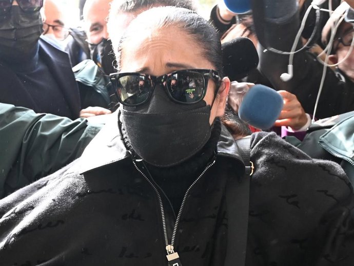 Isabel Pantoja, a su llegada este martes al Juzgado de lo Penal número 5 de Málaga