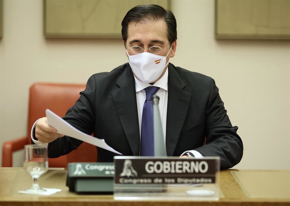 El ministro de Asuntos Exteriores, Unión Europea y Cooperación, José Manuel Albares, comparece en la Comisión de Asuntos Exteriores para informar en qué consiste exactamente el acuerdo con Marruecos sobre el Sáhara Occidental, en el Congreso de los Dipu