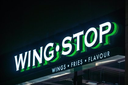 La marca estadounidense de alitas de pollo Wingstop desembarca en España