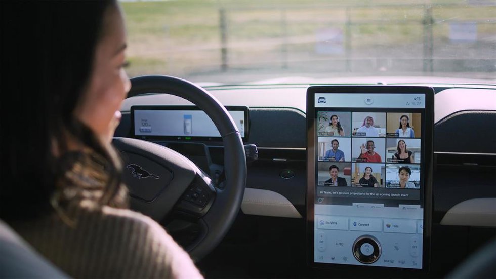 La oficina móvil de Cisco Webex en asociación con Ford 