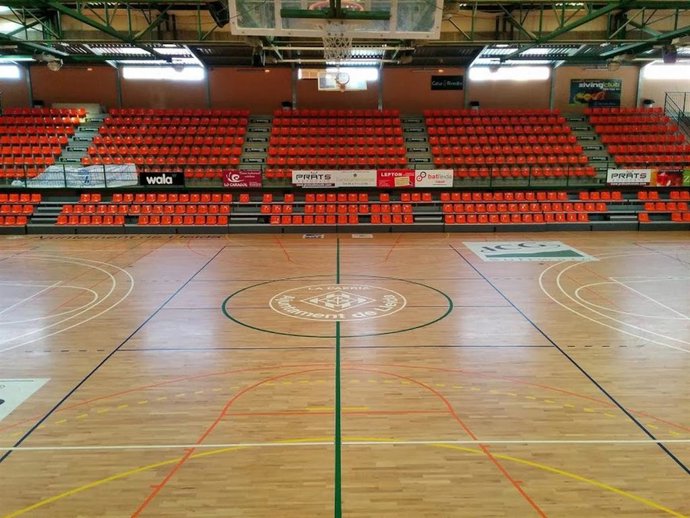 Imagen de la pista del Pabellón Onze de Setembre de Lleida