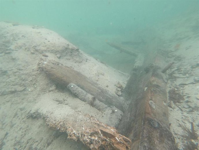 Restos del pecio.