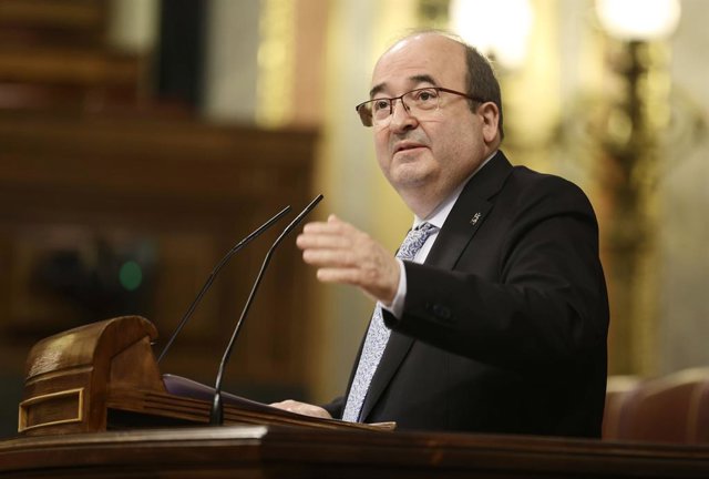 El ministre de Cultura i Esport, Miquel Iceta, en una sessió plenària al Congrés dels Diputats