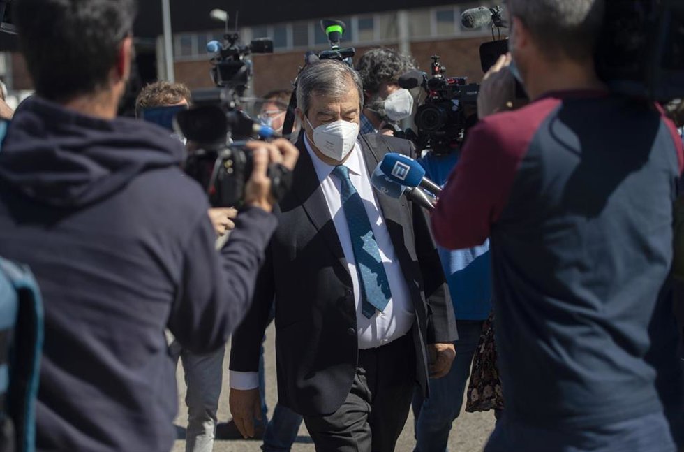 Archivo - El expresidente del Principado de Asturias y exministro del PP, Francisco Álvarez-Cascos