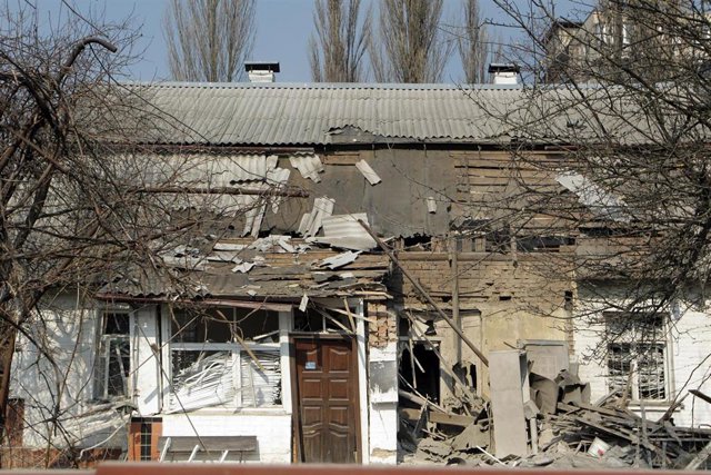 Vivienda destruida por los ataques en Kiev