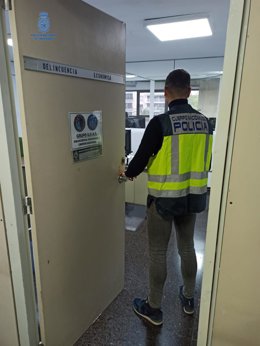 Agente de la Policía Nacional.