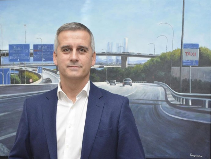 Archivo - El presidente de la Confederación Nacional de Autoescuelas (CNAE) Enrique Lorca