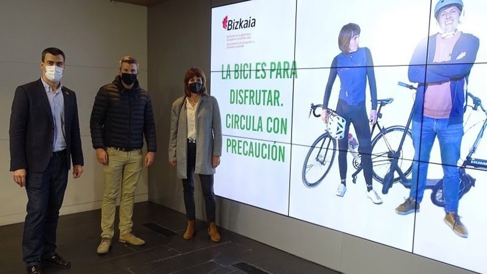 Miguel Ángel Gómez Viar, Javier Antón y Joane Somarriba