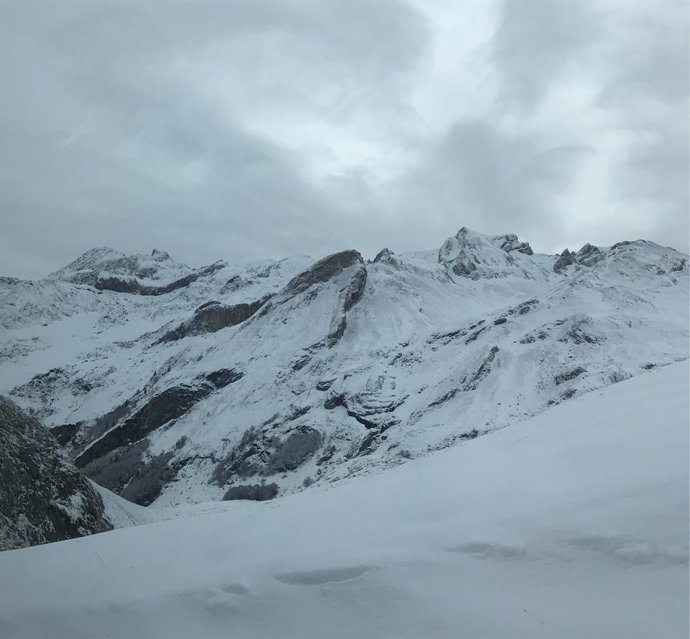 Archivo - El Pirineo con mucha nieve