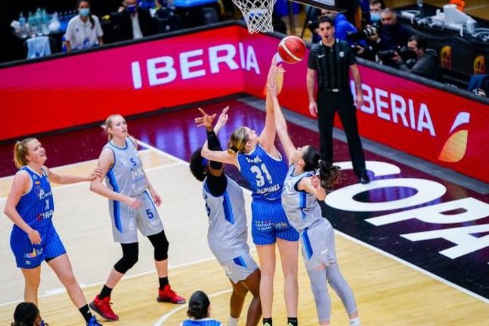 Perfumerías Avenida -IDK Euskotren