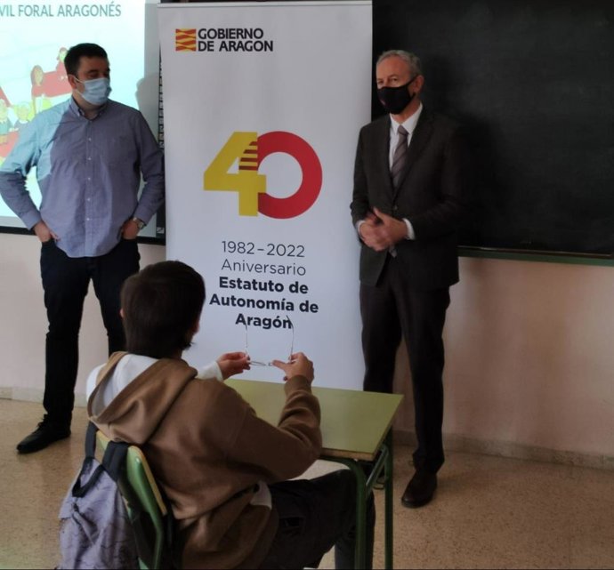 El Gobierno de Aragón organiza más de 300 actividades para dar a conocer el Estatuto de Autonomía en los colegios.