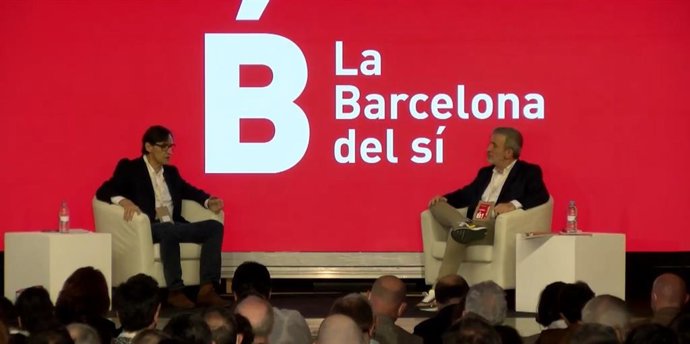 El líder del PSC en el Parlament, Salvador Illa, i el primer tinent de Barcelona, Jaume Collboni