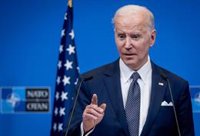 Biden llama "carnicero" a Putin durante una visita a un campo de refugiados en Polonia