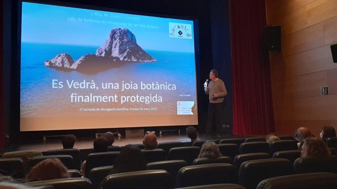 Joan Rita, durante la presentación.