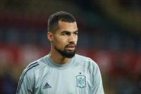 Robert Sánchez, baja en la convocatoria por "cuestiones personales"