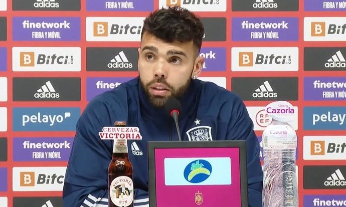 David Raya, portero de la selección española en rueda de prensa tras su debut como internacional