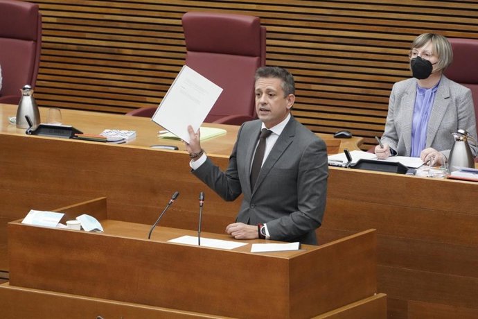 El portavoz de Sanidad del Grupo Popular en Les Corts, José Juan Zaplana,
