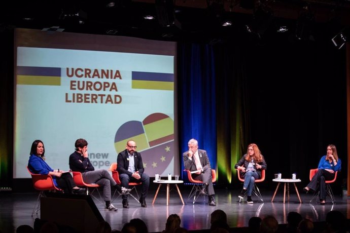 Encuentro de Cs ' 'Ucrania, Europa, Libertad'