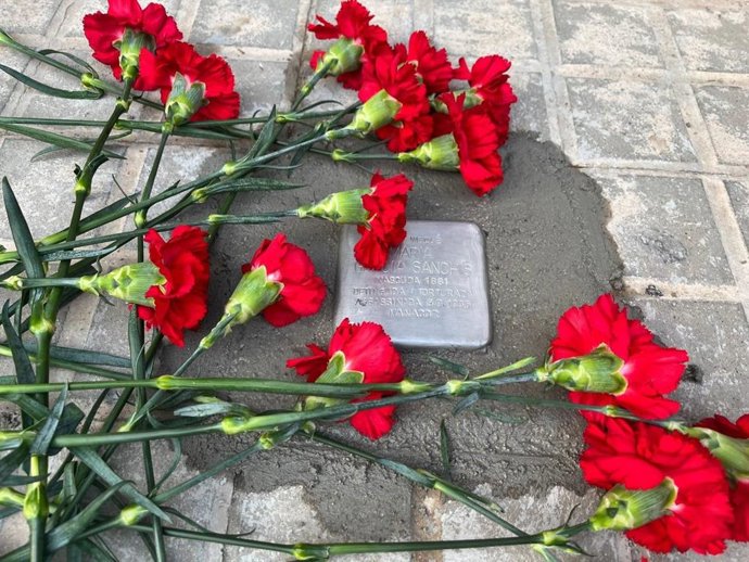 Piedra de la Memoria en Recuerdo de Maria Garcia Sanchis