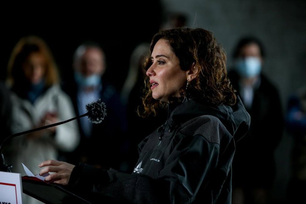 La presidenta de la Comunidad de Madrid, Isabel Díaz Ayuso, interviene en la explotación Agropecuaria El Espino Camino del Espino donde ha acudido para hacer balance del Plan Terra, a 25 de marzo de 2022, en Brunete, Madrid (España). El Plan Terra fue p