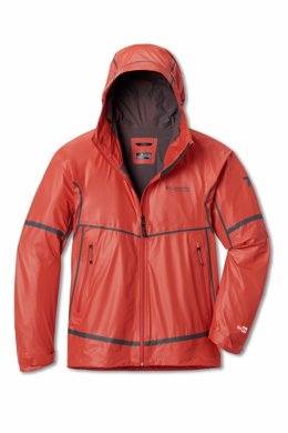 Columbia presenta la chaqueta impermeable Shell para afrontar la primavera.