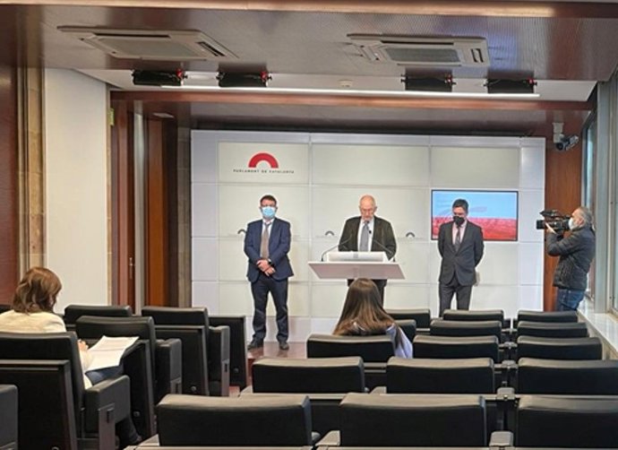 El Síndic de Greuges ha presentado este lunes en el Parlament el 'Informe anual sobre transparencia, acceso a la información pública y buen gobierno' de 2021