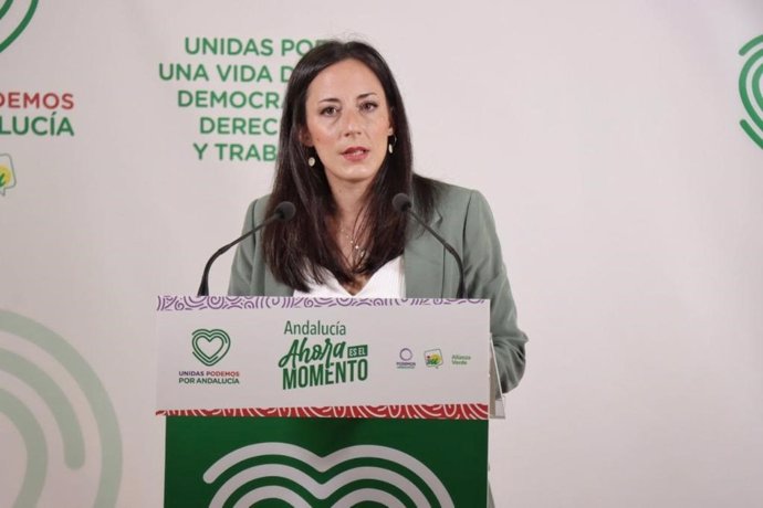 La portavoz de Unidas Podemos por Andalucía y diputada en el Congreso, Isabel Franco, este lunes en rueda de prensa.