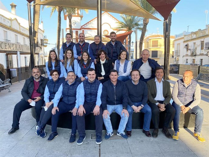 Foto de familia del Grupo Díaz Cadenas, empresa del sector de la alimentación.