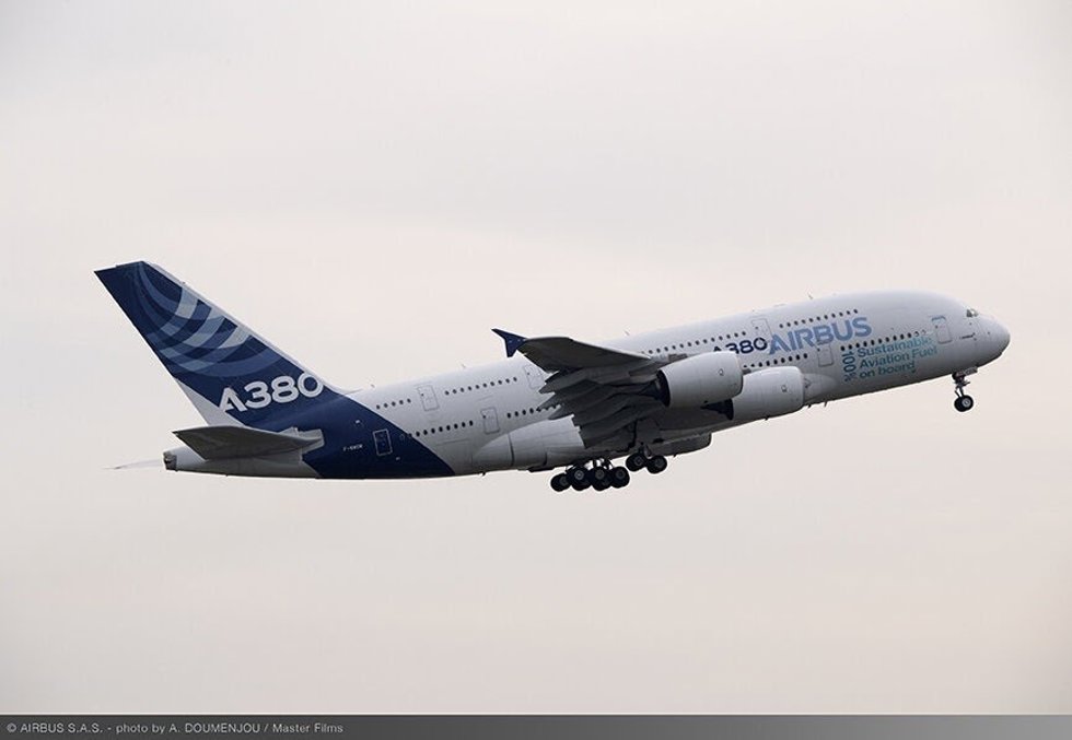 Airbus A380.