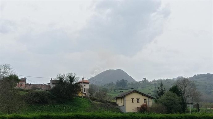 Incendio forestal en Piloña.