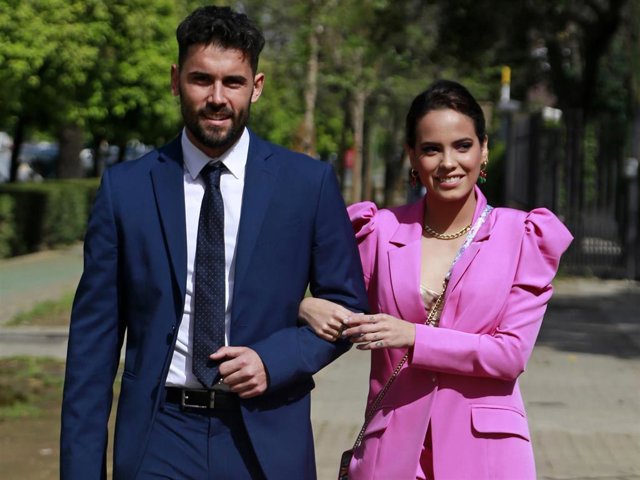 Gloria Camila y su novio David García, de boda en Sevilla