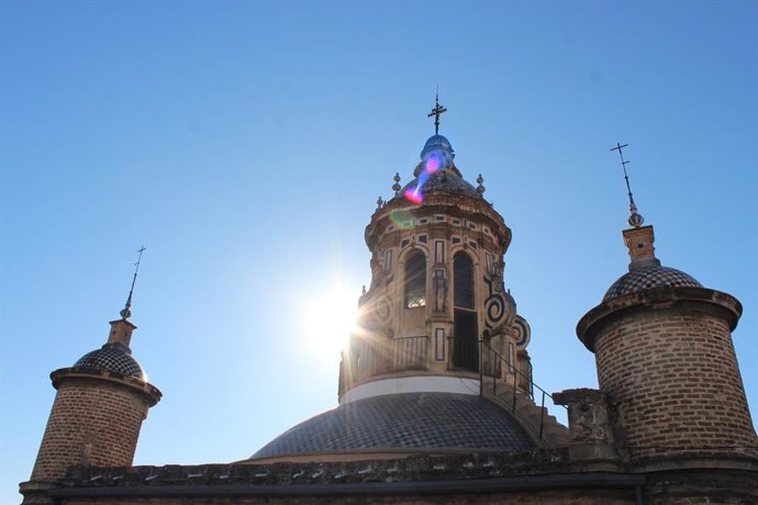 Archivo - Cúpula de la Iglesia de la Anunciación, propiedad de la Universidad de Sevilla.