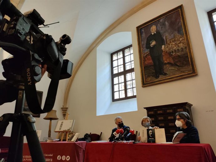 Presentación de 'Los cuadernos de la Cátedra de Miguel de Unamuno' en Salamanca.