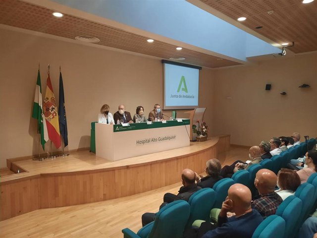 Presentación de la director del Hospital Alto Guadalquivir.