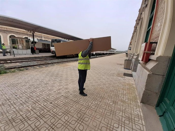 Adif inicia las obras de rehabilitación integral de la estación de Cartagena (Murcia)