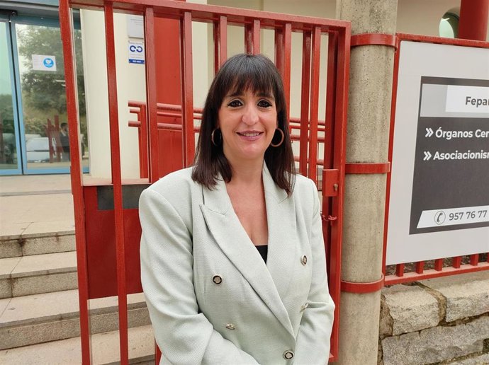 La delegada de Empleo, Formación, Trabajo Autónomo, Transformación Económica, Industria, Conocimiento y Universidades de la Junta en Córdoba, Carmen Martínez.