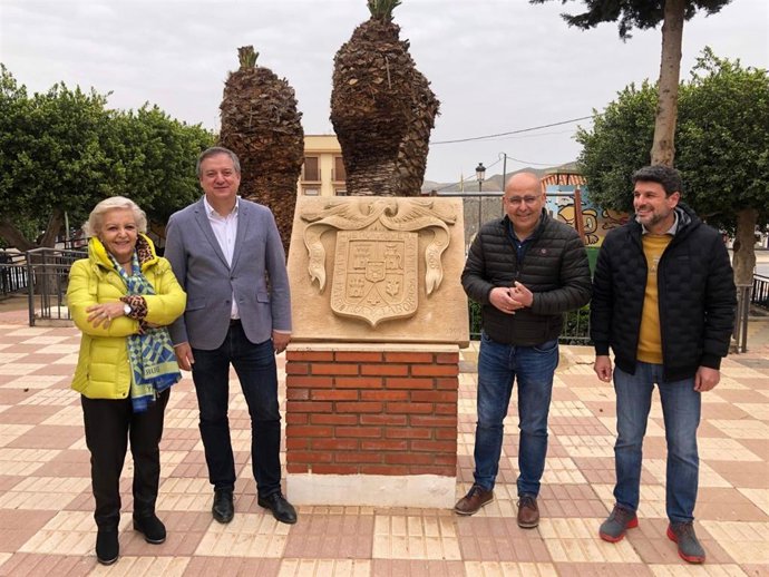 José Luis Delgado en su visita a Huércal-Overa (Almería)