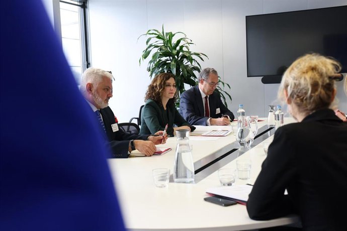 La presidenta de la Comunidad de Madrid, Isabel Díaz Ayuso, durante su viaje a Bruselas.