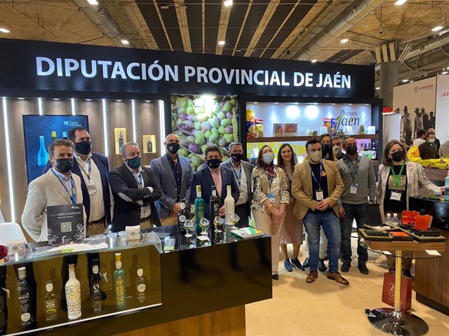 Visita al estand de la Diputación en Madrid Fusión 2022