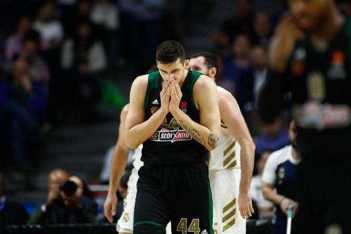 Archivo - Dinos Mitoglou durante su etapa en el Panathinaikos